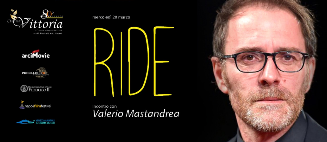 VALERIO MASTANDREA a Napoli